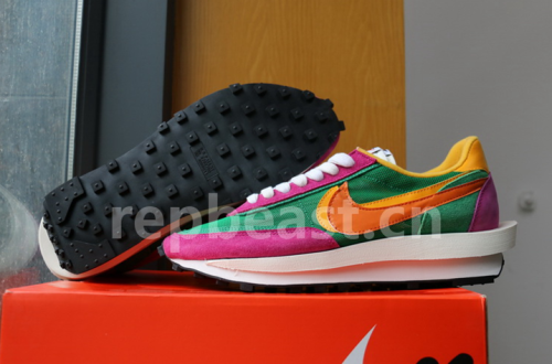 Authentic Sacai x Nike LVD Waffle Daybreak BV0073-301 GS