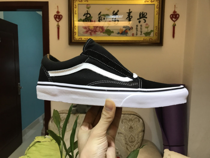 Authentic Vans Old Skool Black  Low Top Shoes