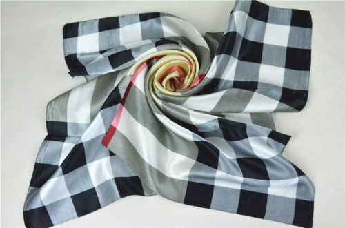 Burberry Silk Scarf AAA-073