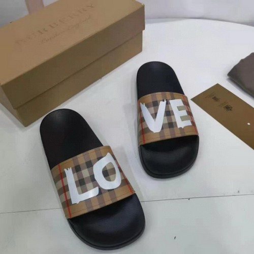 Burberry women slippers AAA-017