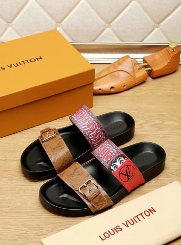 LV men slippers AAA(38-44)-222