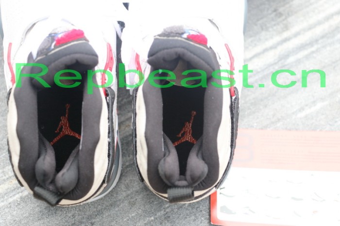 Authentic Air Jordan 8 “Bugs Bunny”