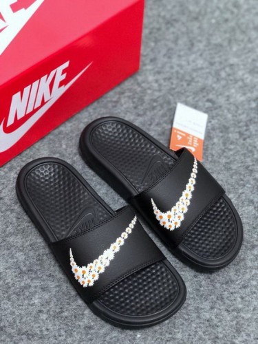 Men slippers-057