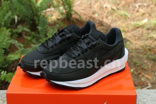 Authentic sacai x Nike LDV Waffle “Black Nylon”
