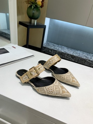 LV women Sandals 1：1 Quality-285