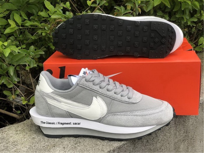 Authentic fragment Design x sacai x Nike LDV Waffle  Grey