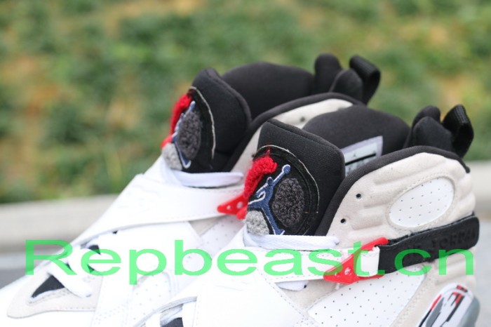 Authentic Air Jordan 8 “Bugs Bunny”