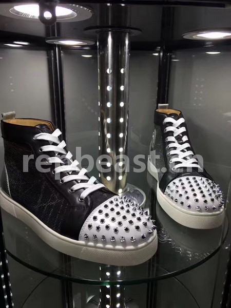 Super Max Christian Louboutin Shoes-662