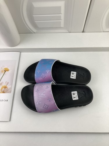 LV women slippers AAA-358