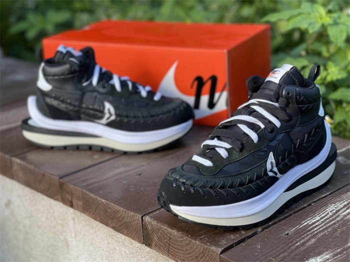 Authentic Jean Paul Gaultier x sacai x Nike Vaporwaffle