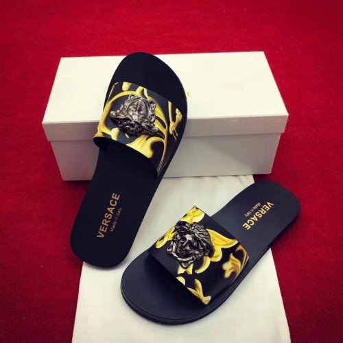Versace men slippers AAA-103