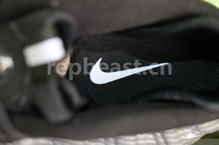 Authentic Nike Air Foamposite Pro “Silver Surfer”