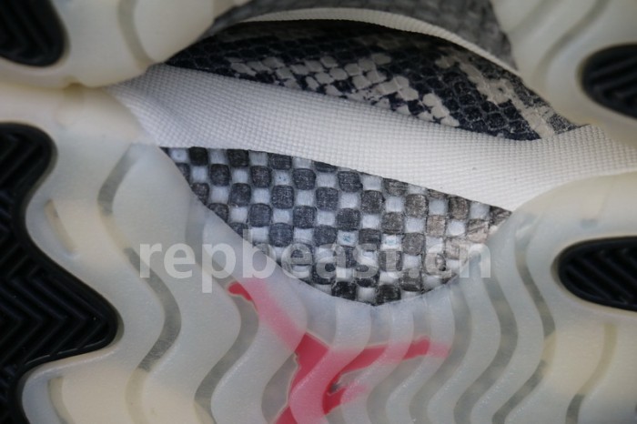 Authentic Air Jordan 11 Low SE “Snakeskin”
