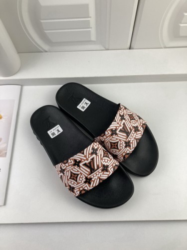 LV women slippers AAA-357