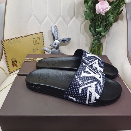 LV men slippers AAA-1091