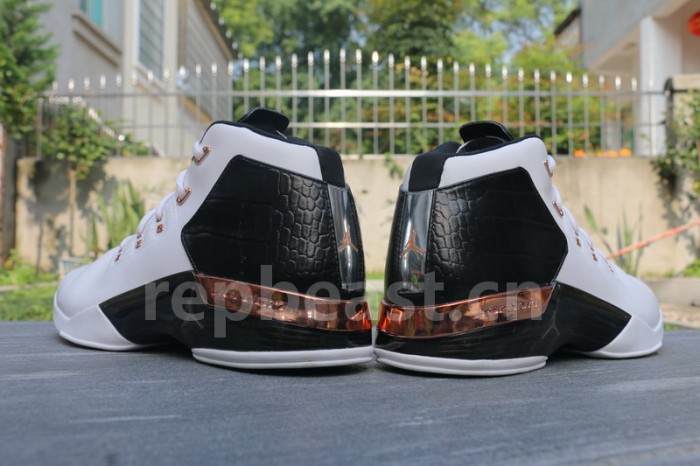 Authentic Air Jordan 17+ Retro “Copper”