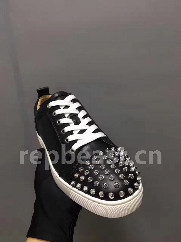 Super Max Christian Louboutin Shoes-814