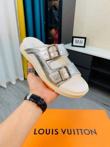 LV Sandals 1：1 Quality-219