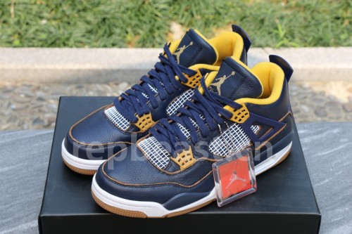 Authentic Air Jordan 4 “Dunk From Above”