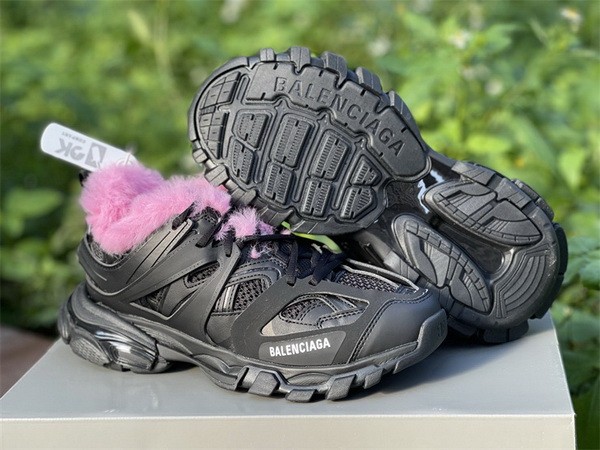 B 17FW Tripe-S High End Sneaker-251