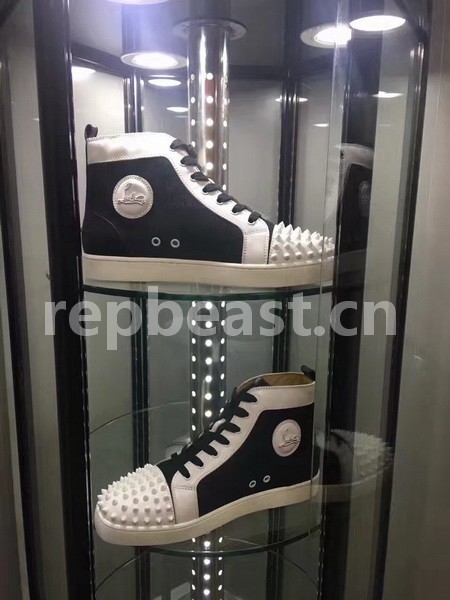 Super Max Christian Louboutin Shoes-637