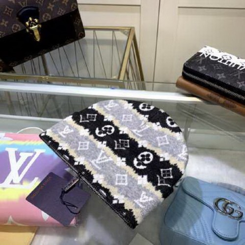 LV Wool Cap Scarf AAA-062