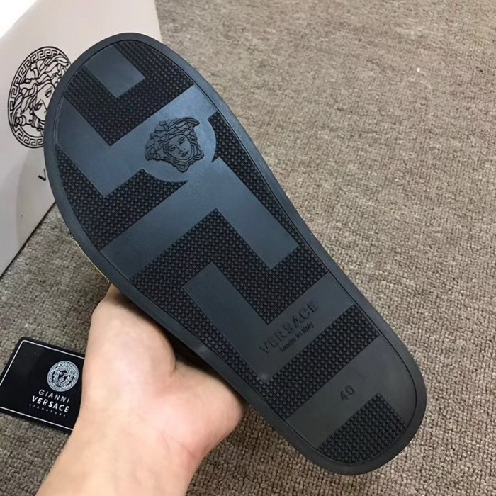 Versace men slippers AAA-114