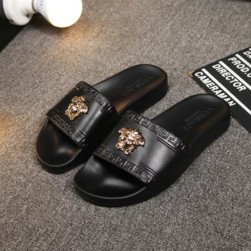Versace women slippers AAA-004