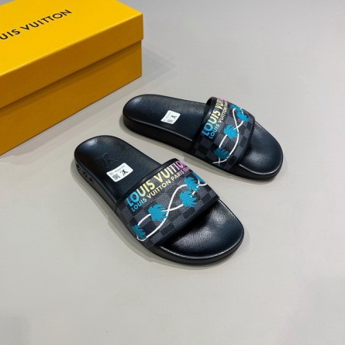 LV women slippers AAA-196