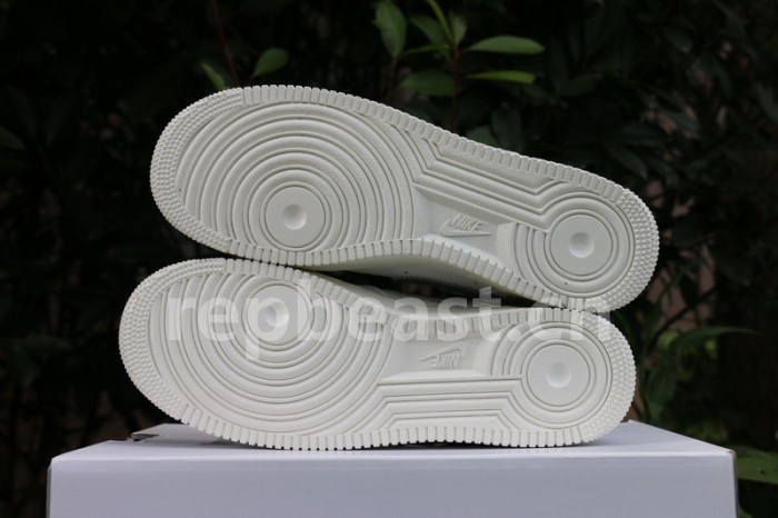 Authentic 2018 Off White x Moma Air Force 1 One Low White