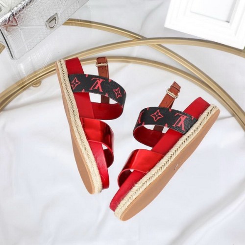 LV Sandals 1;1 Quality-040