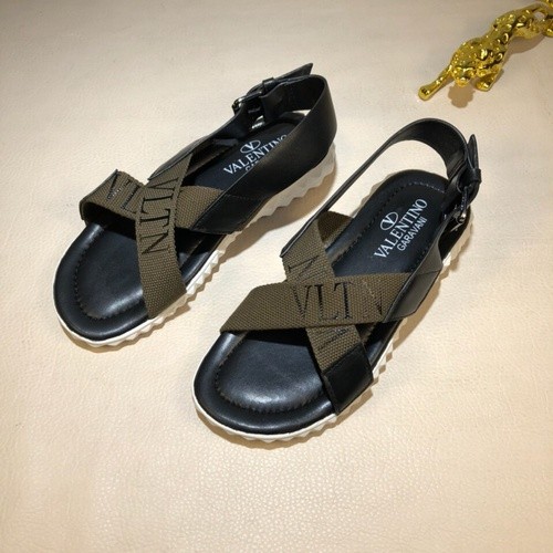 VT Men slippers AAA-069