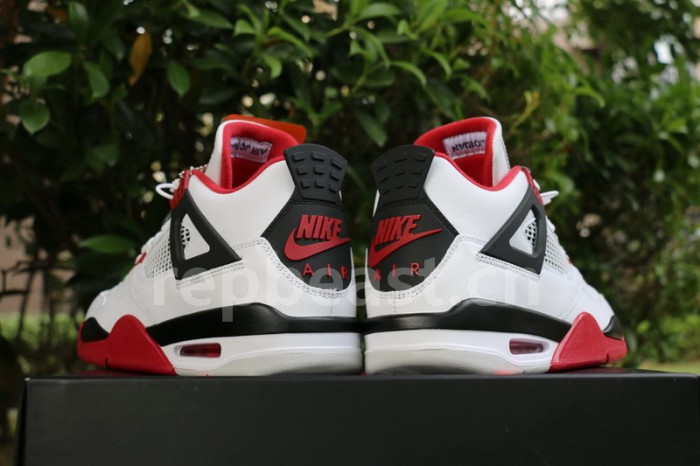 Authentic Air Jordan 4 “Fire Red” 2020