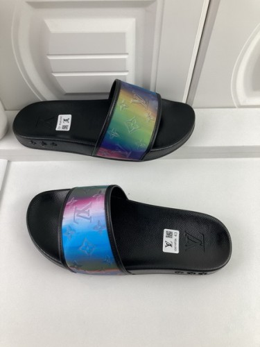 LV men slippers AAA-1143