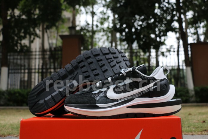 Authentic Sacai x Nike Pegasus VaporFly SP Black