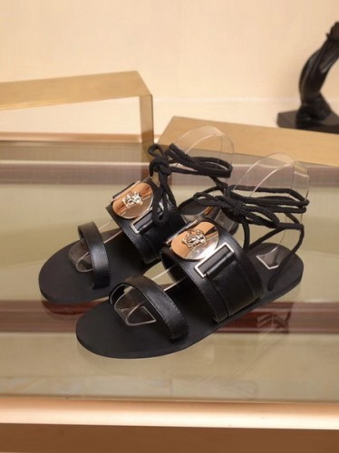 Versace women slippers AAA-037