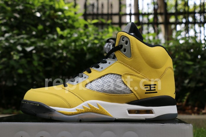 Authentic Air Jordan 5 Tokyo( restock)