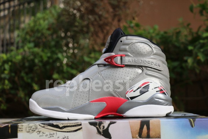 Authentic Air Jordan 8 “Reflective Bugs Bunny”