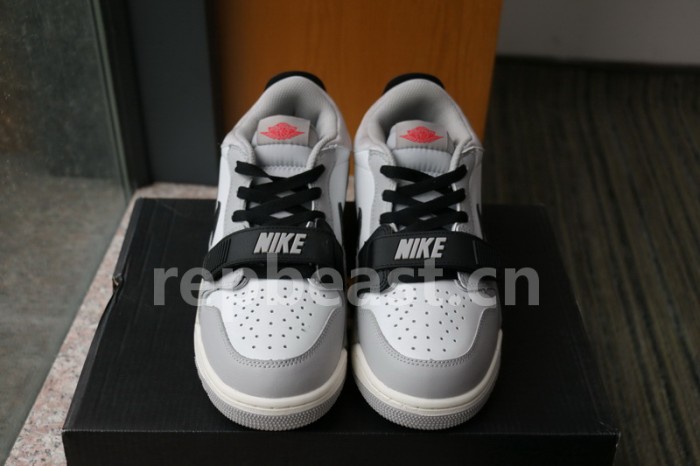 Authentic Jordan Legacy 312 Low CD7069-101