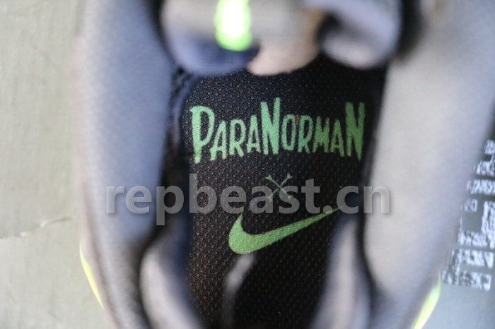 Nike Air Foamposite One “ParaNorman”