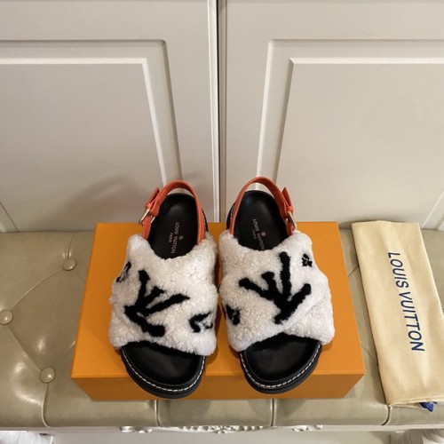 LV Sandals 1：1 Quality-263