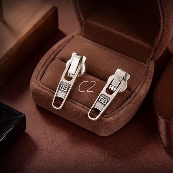 B Earring-009