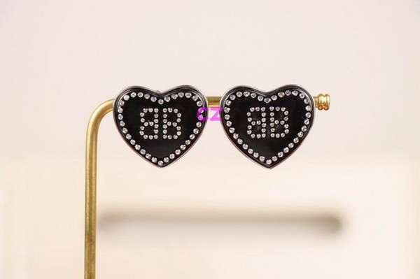 B Earring-050