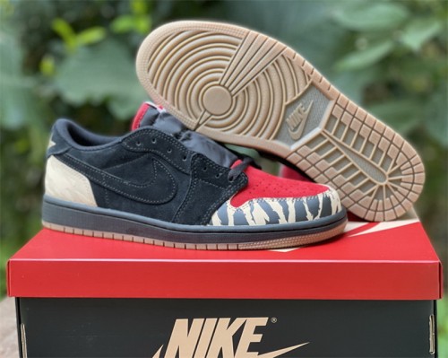 Authentic SoleFly x Air Jordan 1 Low “Carnivore”   GS