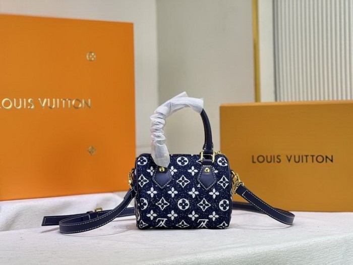 LV Hangbags AAA Women-843