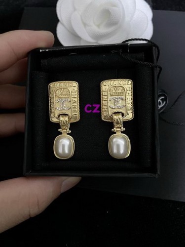 CHAL Earring-558