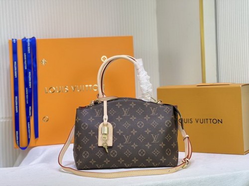 LV Hangbags AAA Women-861