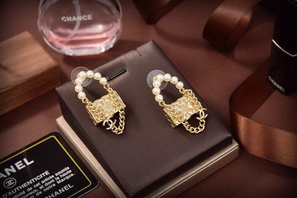 CHAL Earring-440