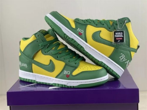 Authentic Supreme x Nike SB Dunk High “Brazil”
