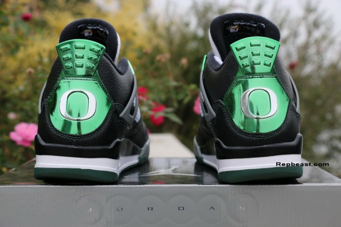Authentic Air Jordan 4 “Oregon Ducks”